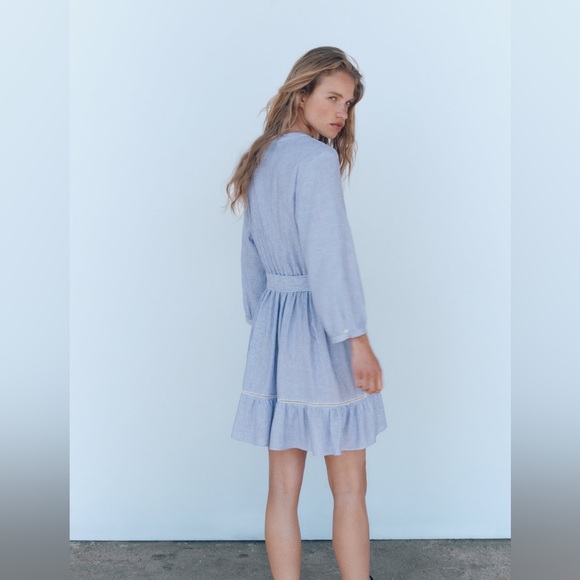 Stripped mini dress - Picture 2 of 3